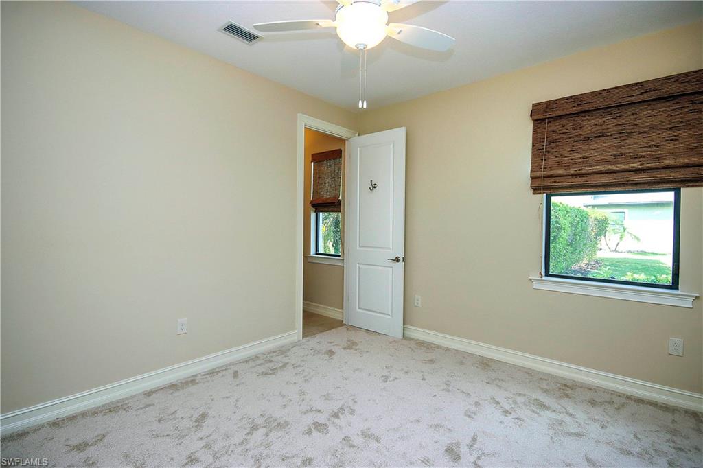 15979 Tropical Breeze Dr Property Photo 21