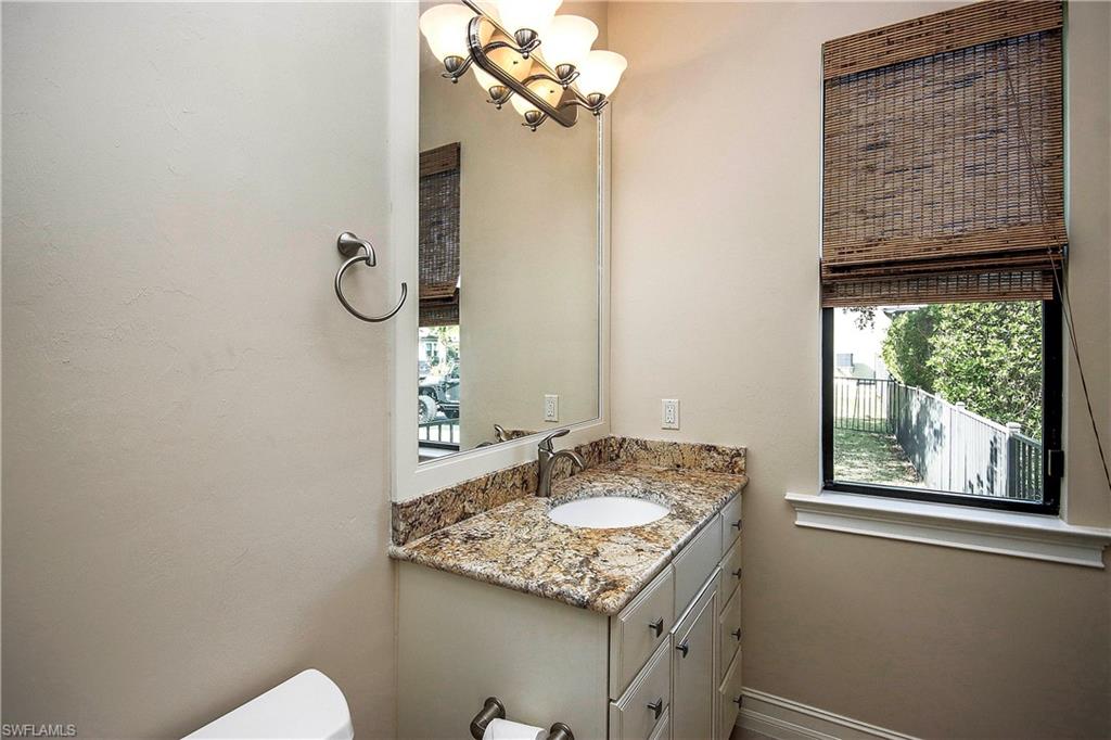 15979 Tropical Breeze Dr Property Photo 22