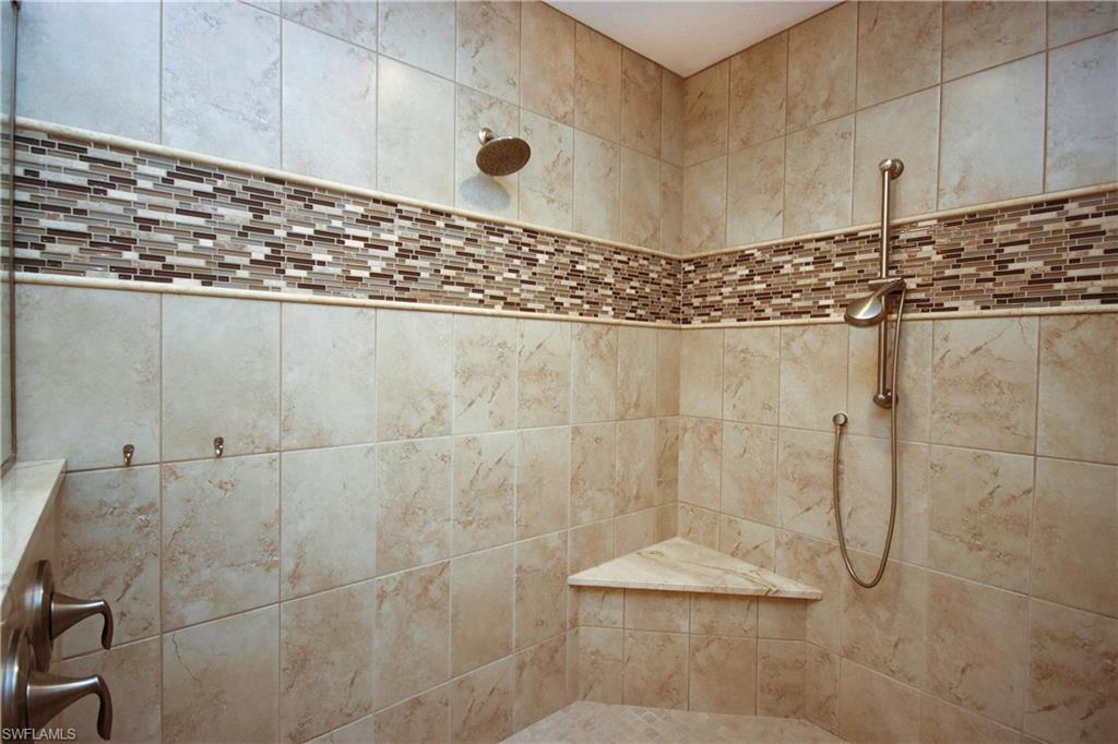 15979 Tropical Breeze Dr Property Photo 29