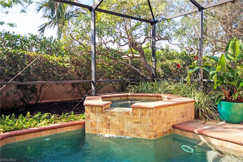 15979 Tropical Breeze Dr Property Photo 32