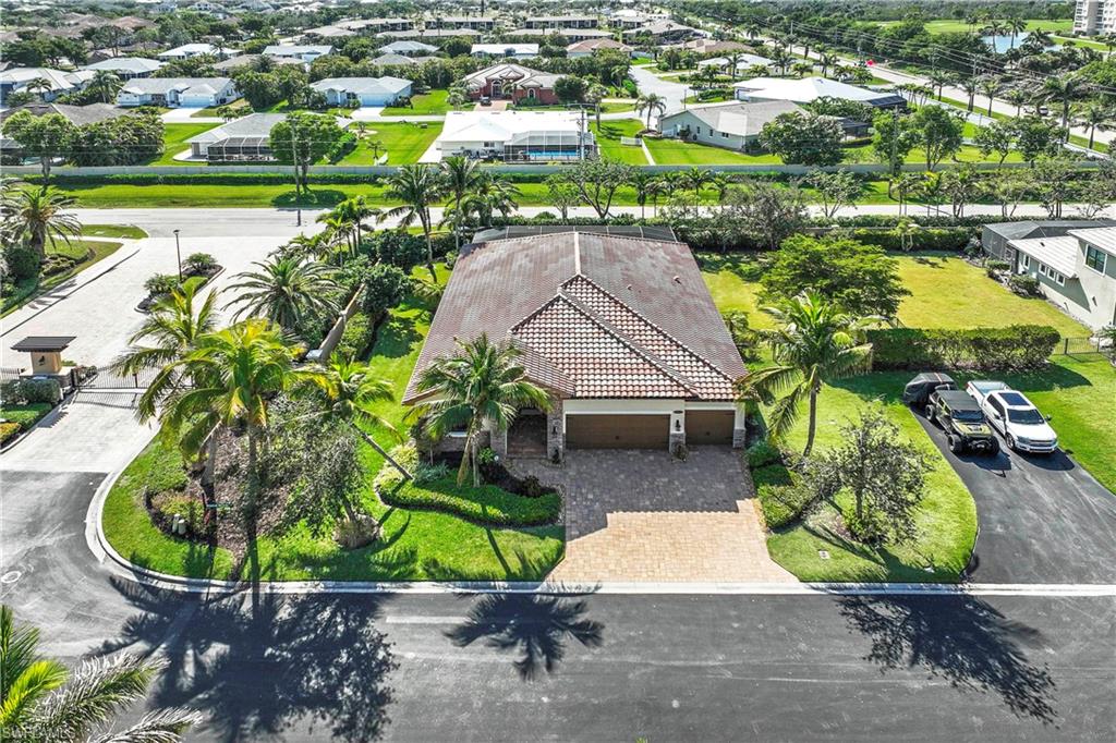 15979 Tropical Breeze Dr Property Photo 38