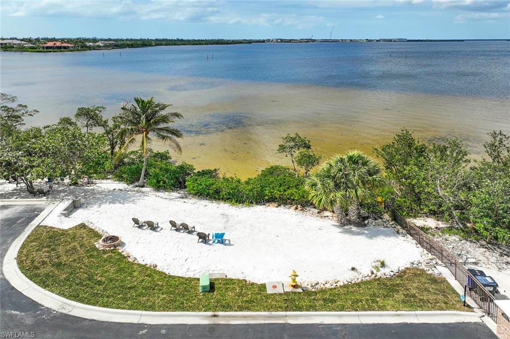 15979 Tropical Breeze Dr Property Photo 44