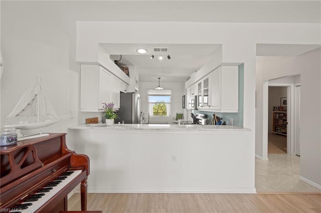 14051 Brant Point Cir # 8404 Property Photo 6