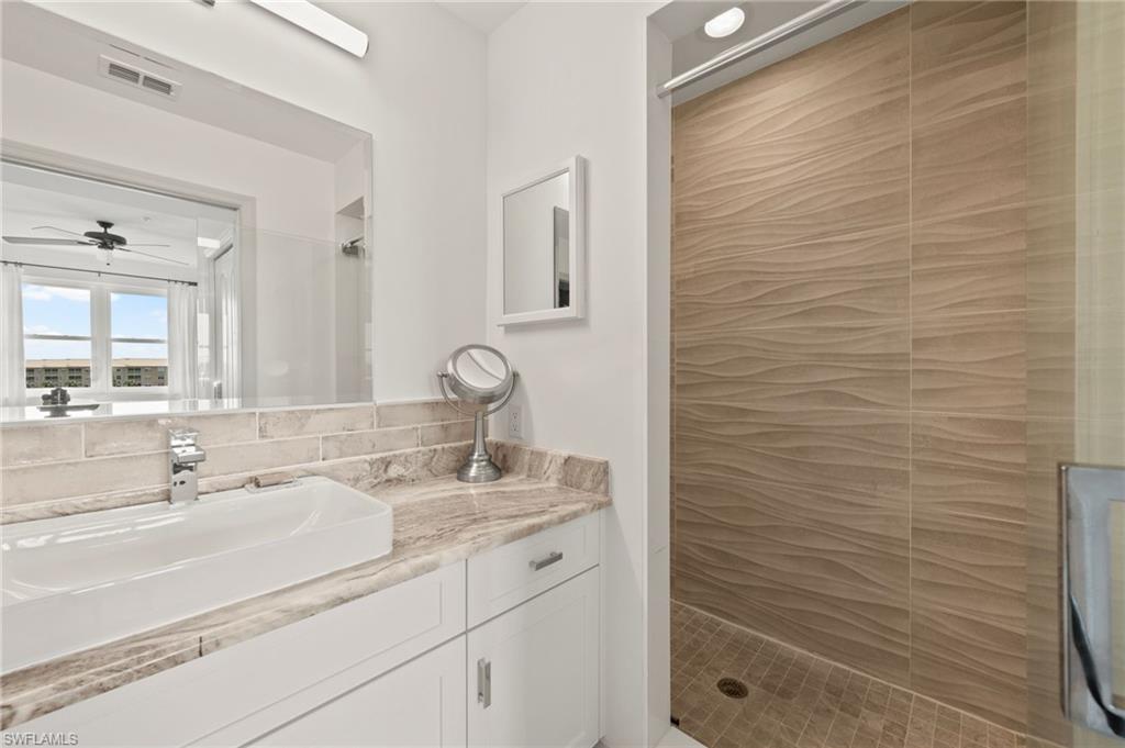 14051 Brant Point Cir # 8404 Property Photo 23