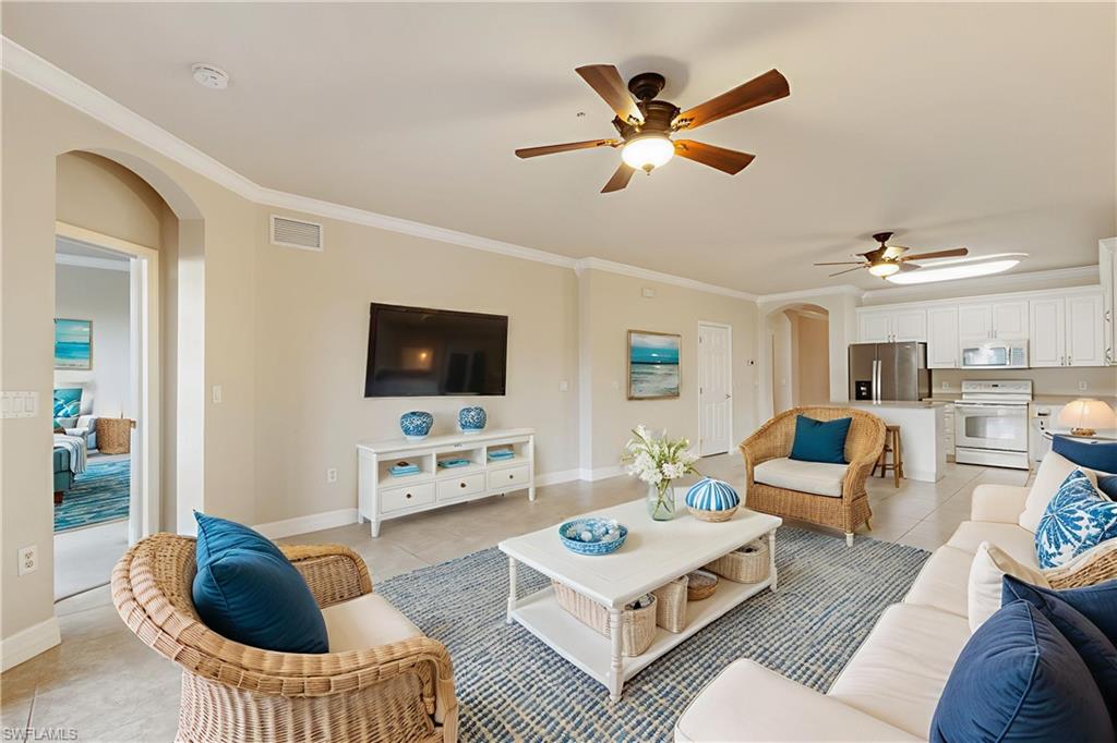 9621 Spanish Moss Way # 3813 Property Photo 1