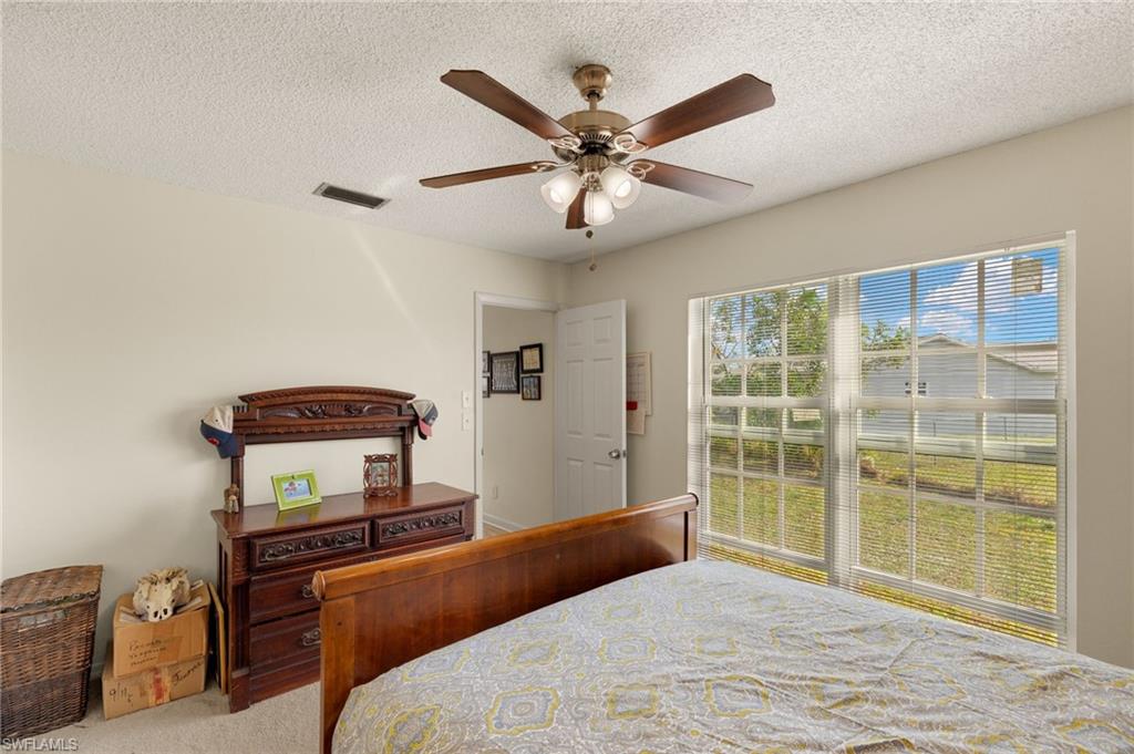935 Hearty St Property Photo 13
