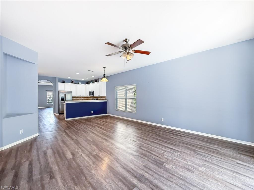 8970 Falcon Pointe Loop Property Photo 11