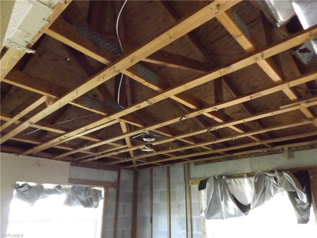 14 Richmond Ave N Property Photo 18