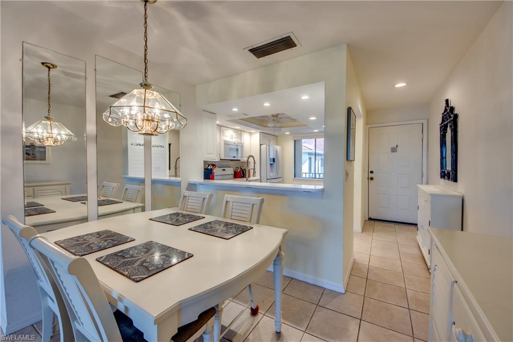11300 Caravel Cir # 309 Property Photo 5