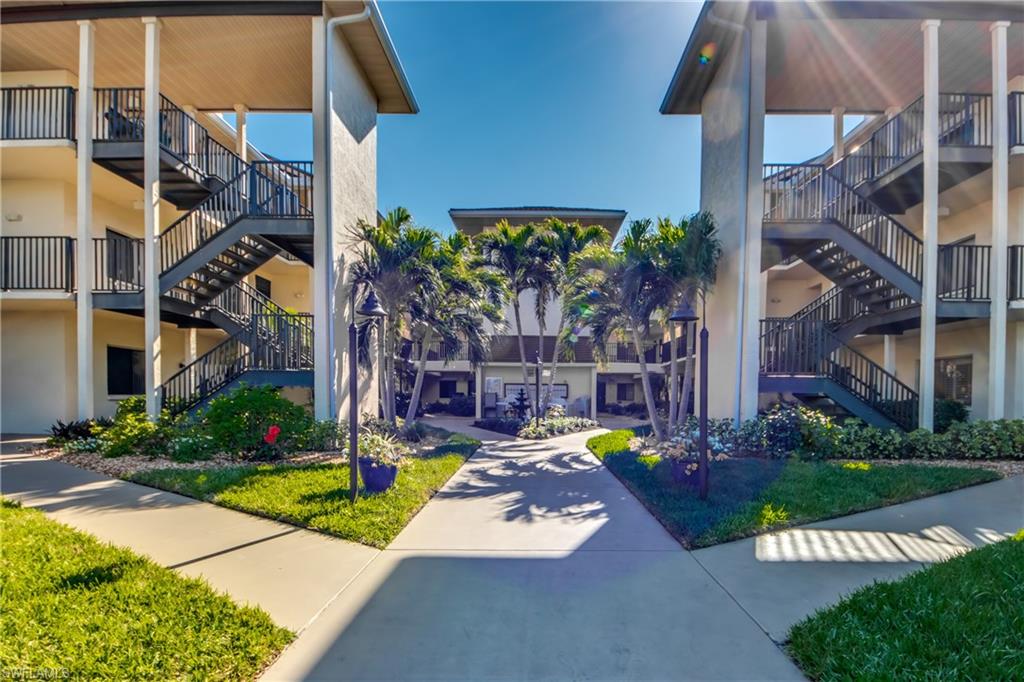 11300 Caravel Cir # 309 Property Photo 14