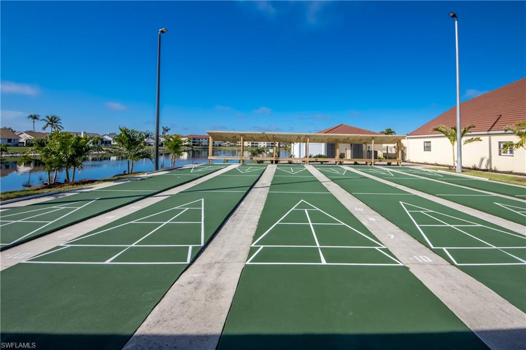 11300 Caravel Cir # 309 Property Photo 27