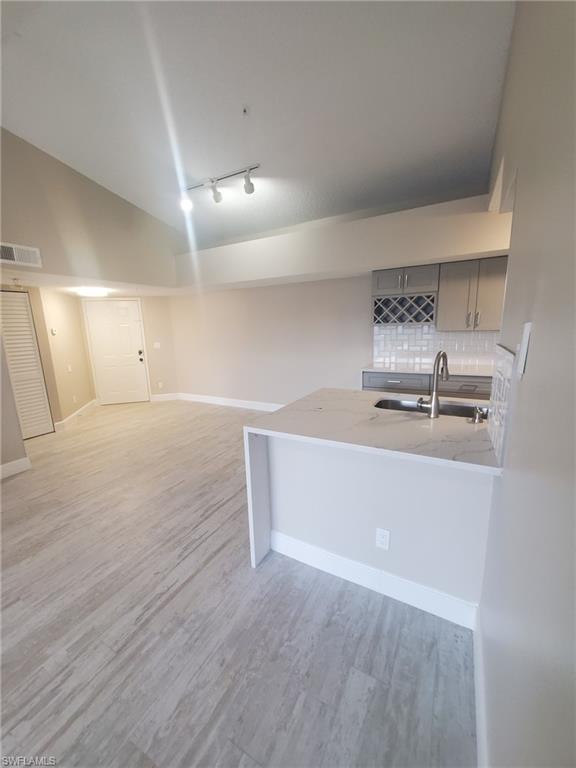 13621 Eagle Ridge Dr # 1535 Property Photo 4