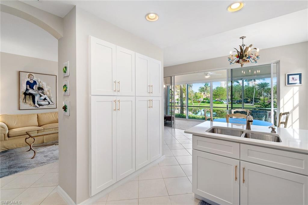 26950 Montego Pointe Ct # 103 Property Photo 5