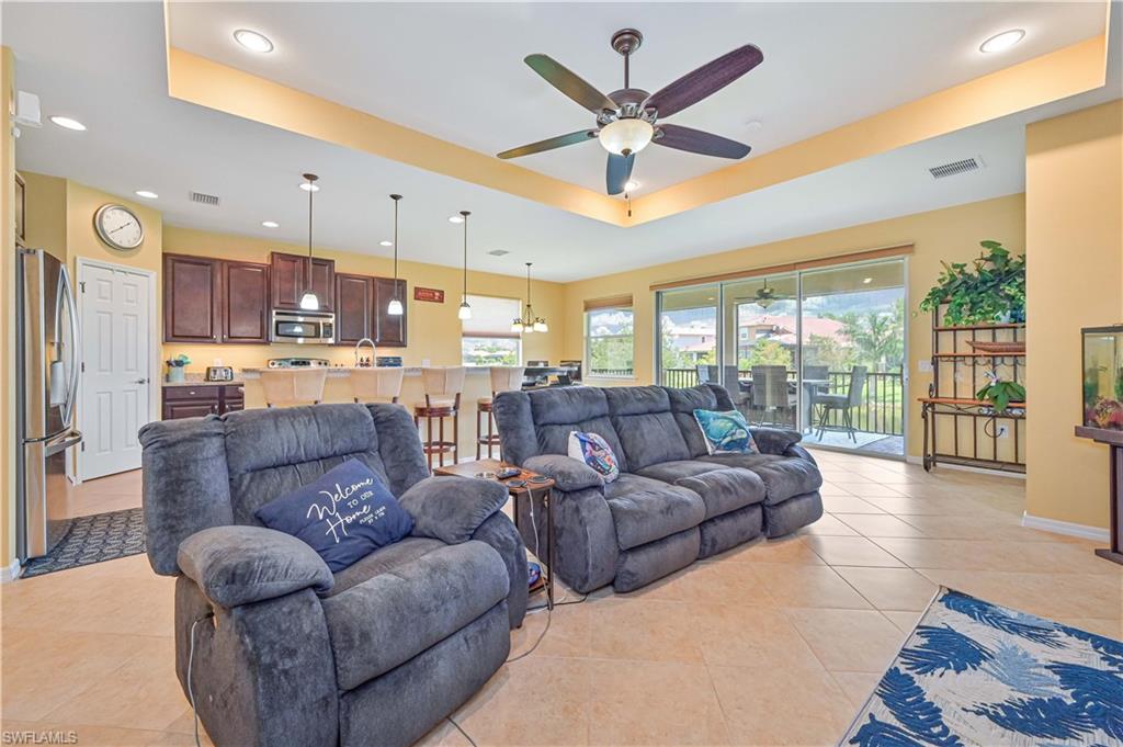 8641 Banyan Bay Blvd Property Photo 13