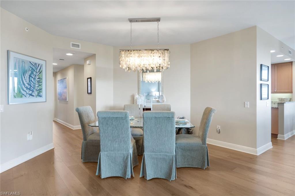455 Cove Tower Dr # 801 Property Photo 7