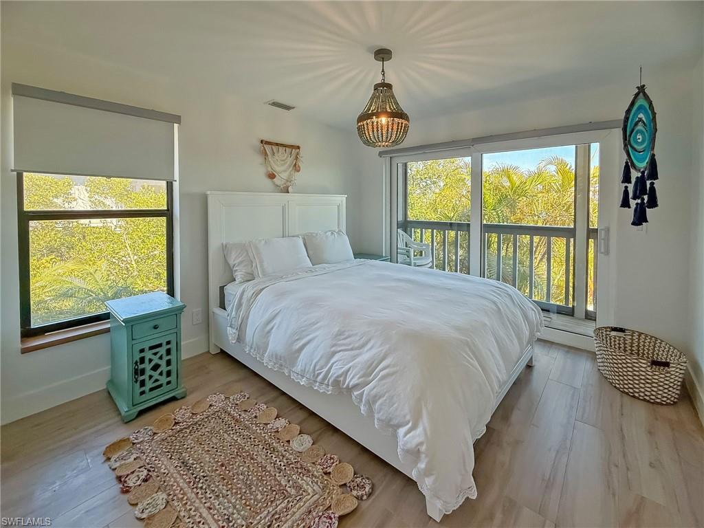 4490 Harbor Bend Dr Property Photo 20