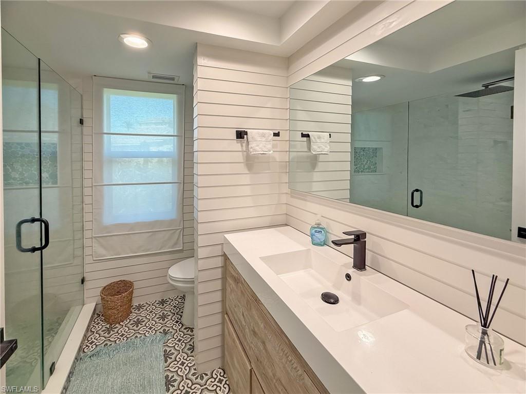 4490 Harbor Bend Dr Property Photo 21