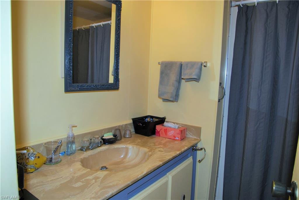 422 Snead Dr Property Photo 16