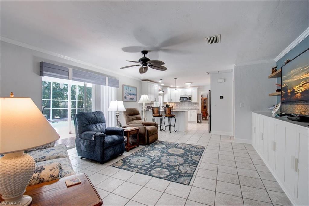 4883 Royal Palm Dr Property Photo 15