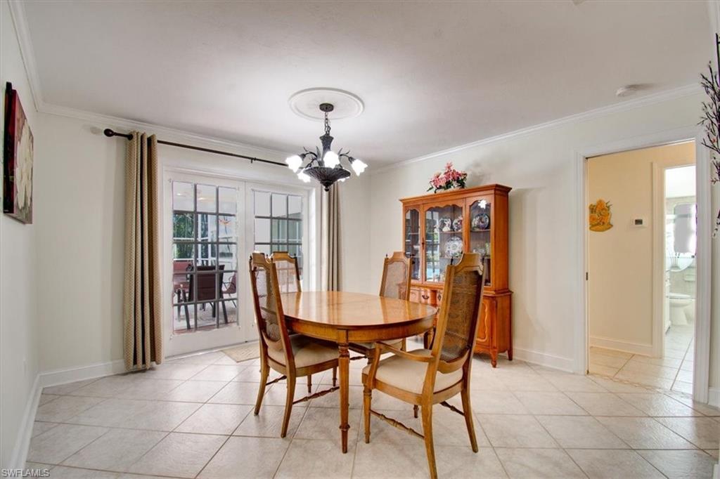 4883 Royal Palm Dr Property Photo 16