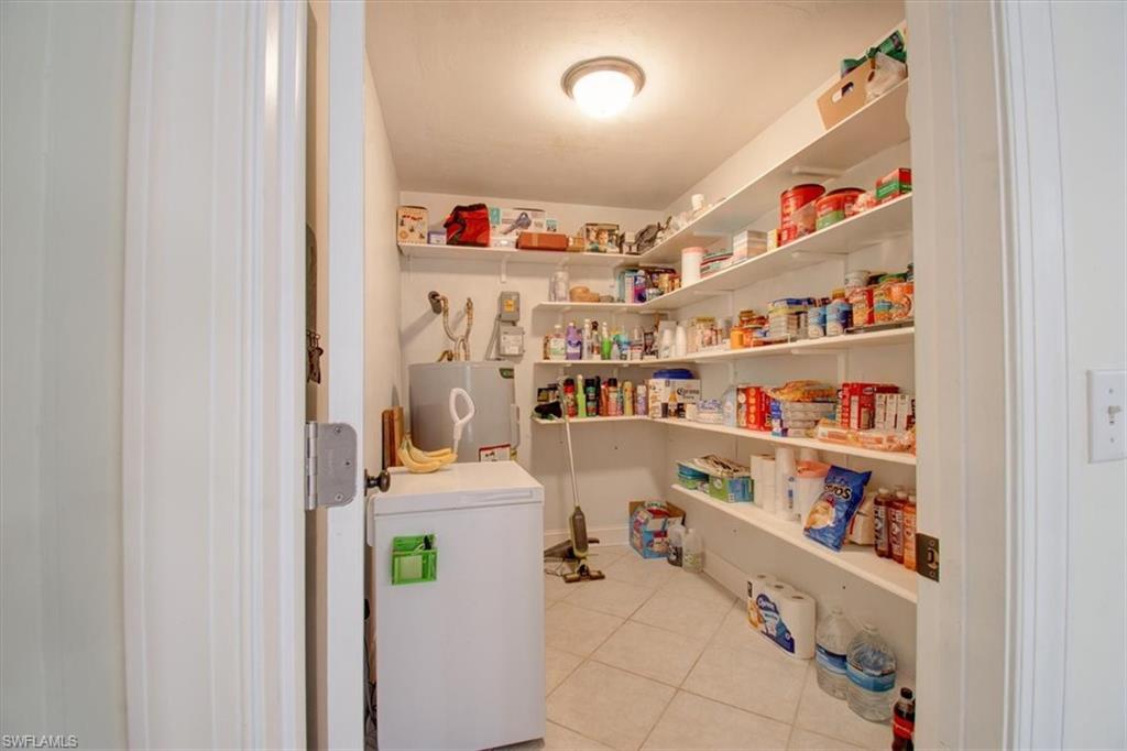 4883 Royal Palm Dr Property Photo 19