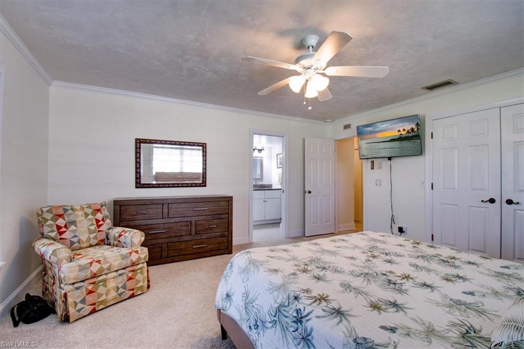 4883 Royal Palm Dr Property Photo 21