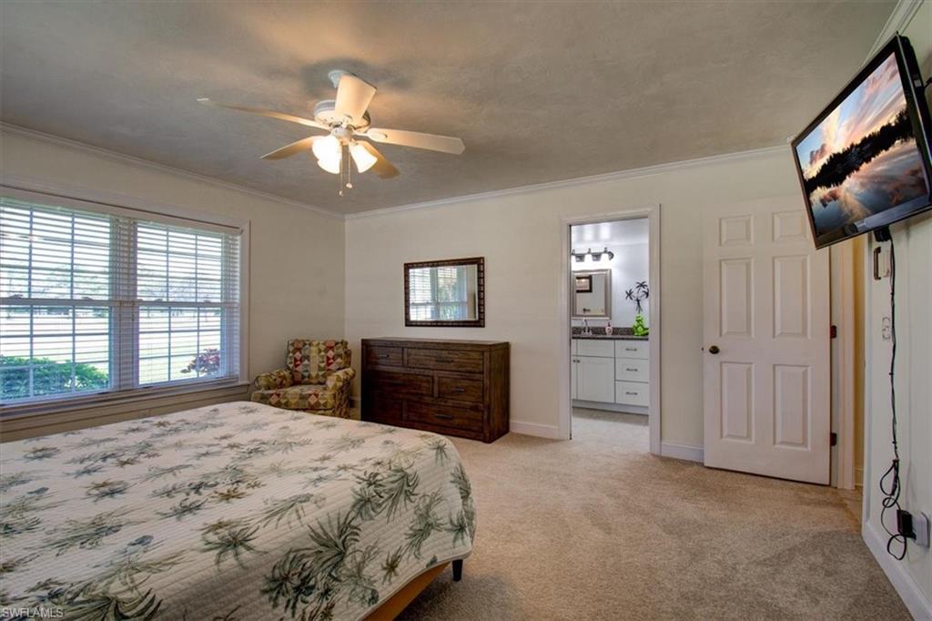 4883 Royal Palm Dr Property Photo 22