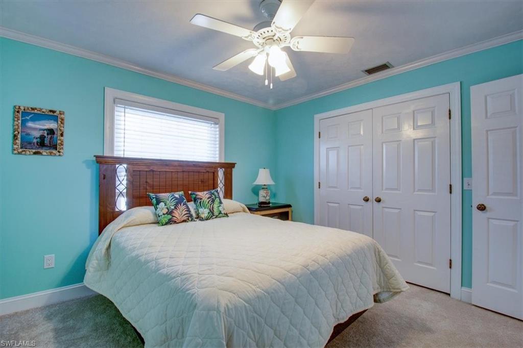 4883 Royal Palm Dr Property Photo 27