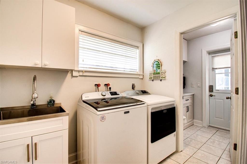 4883 Royal Palm Dr Property Photo 34