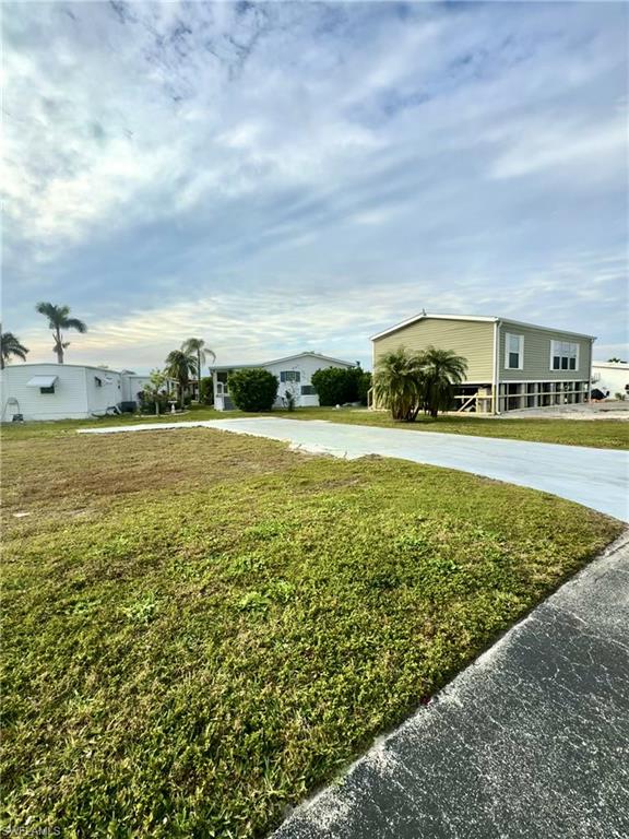 386 Tricia LN Property Photo 1