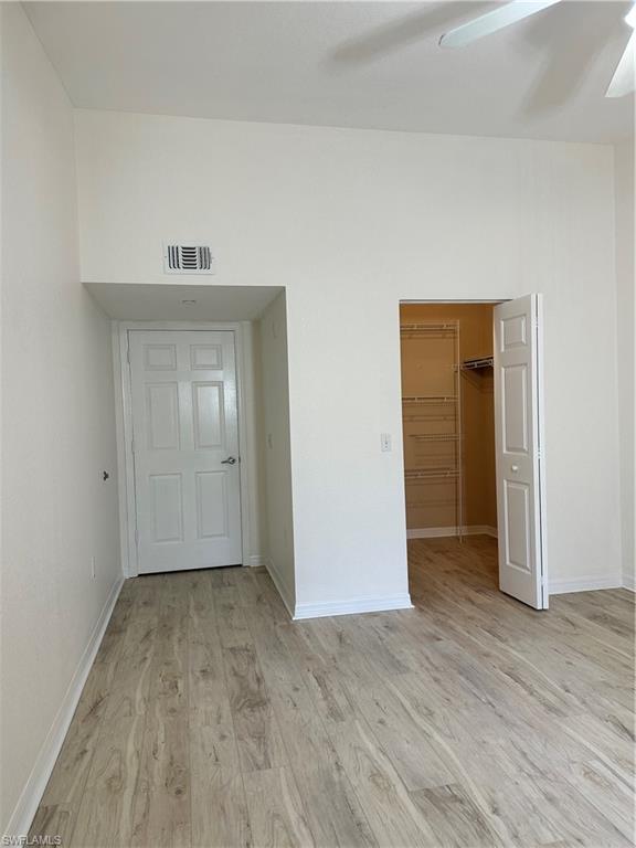 8275 Key Royal Cir # 1133 Property Photo 8