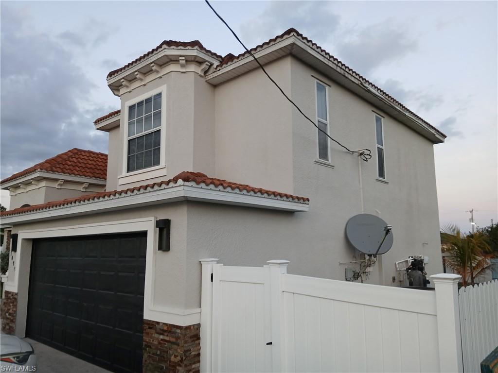 1099 Gunby Ave S Property Photo 3
