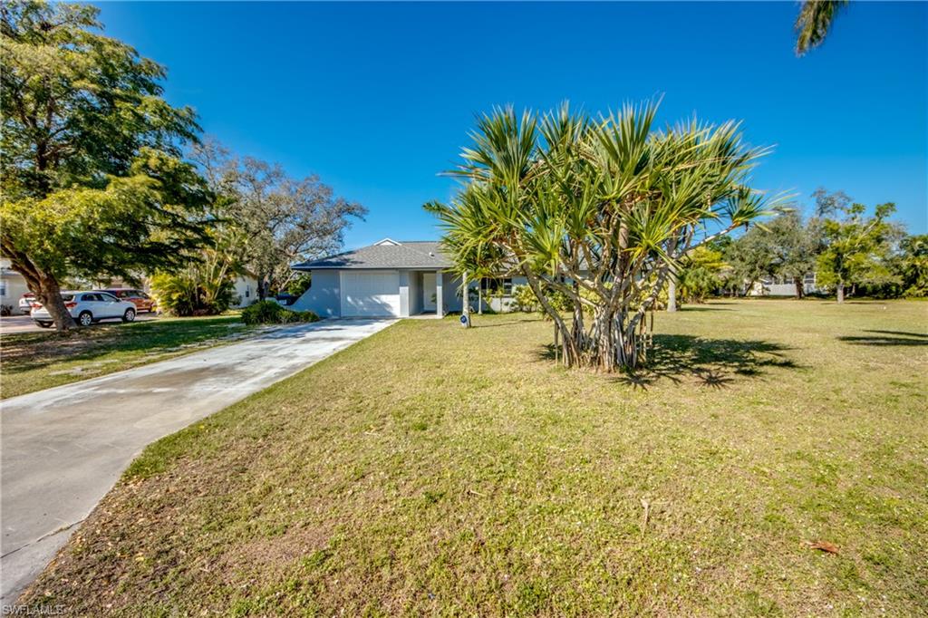 952 Ione Dr Property Photo 29