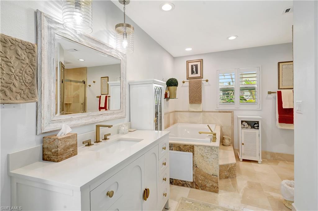 6086 Cocos Dr Property Photo 26