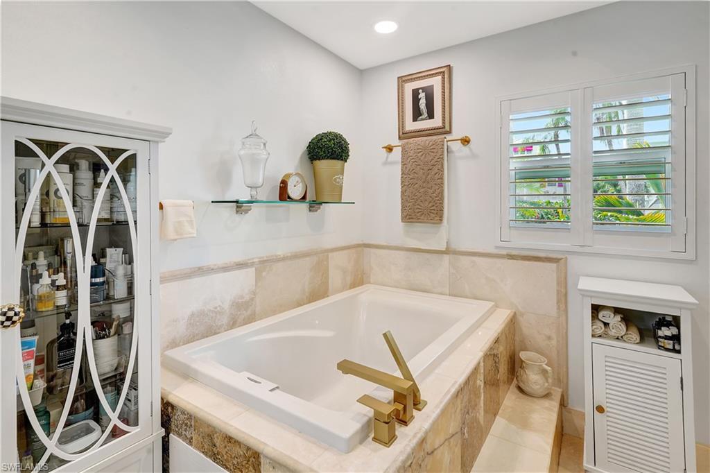 6086 Cocos Dr Property Photo 27