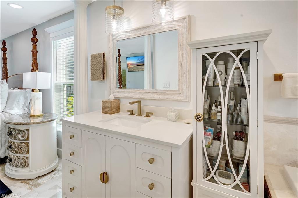 6086 Cocos Dr Property Photo 40