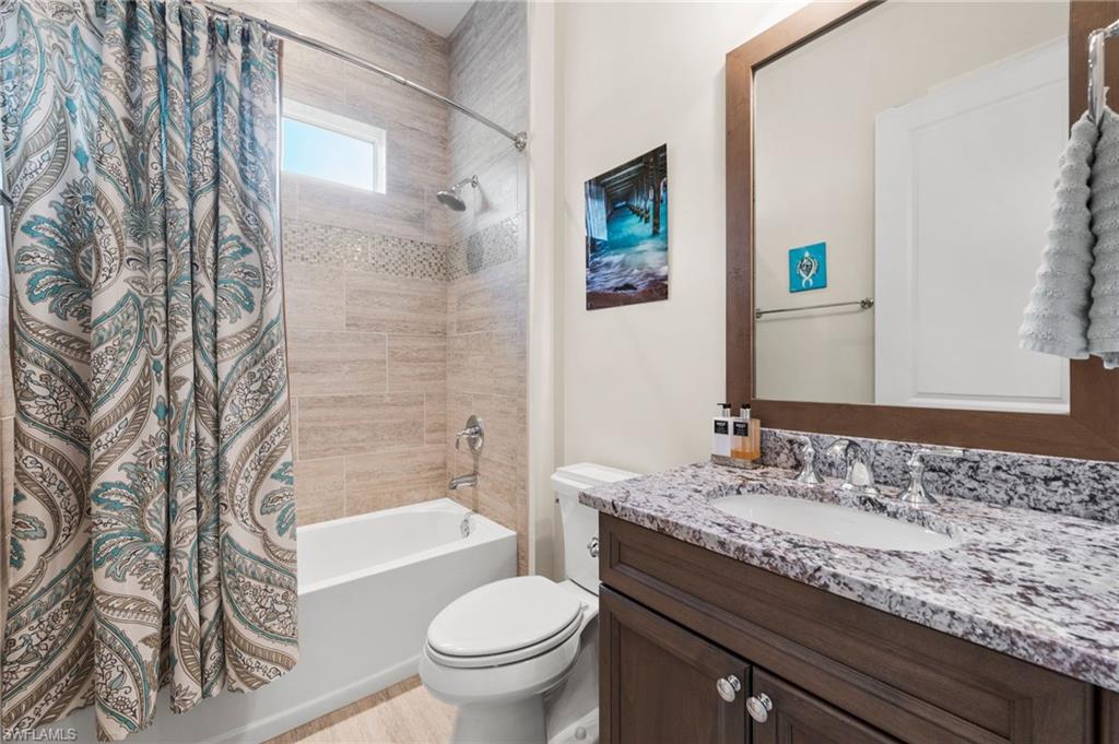 8949 Mustique Ln Property Photo 35