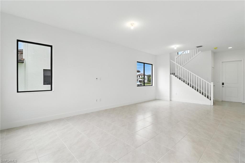 5755 Agostino Way Property Photo 4