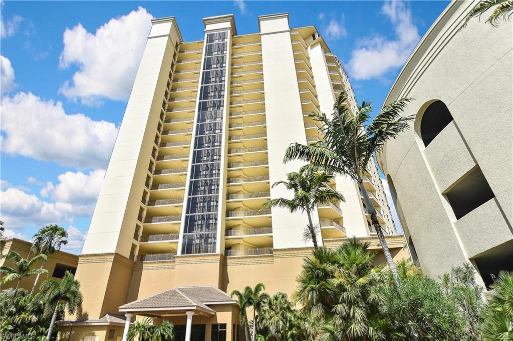 14380 Riva Del Lago Dr # 901 Property Photo 2