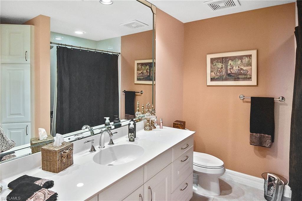 14380 Riva Del Lago Dr # 901 Property Photo 23