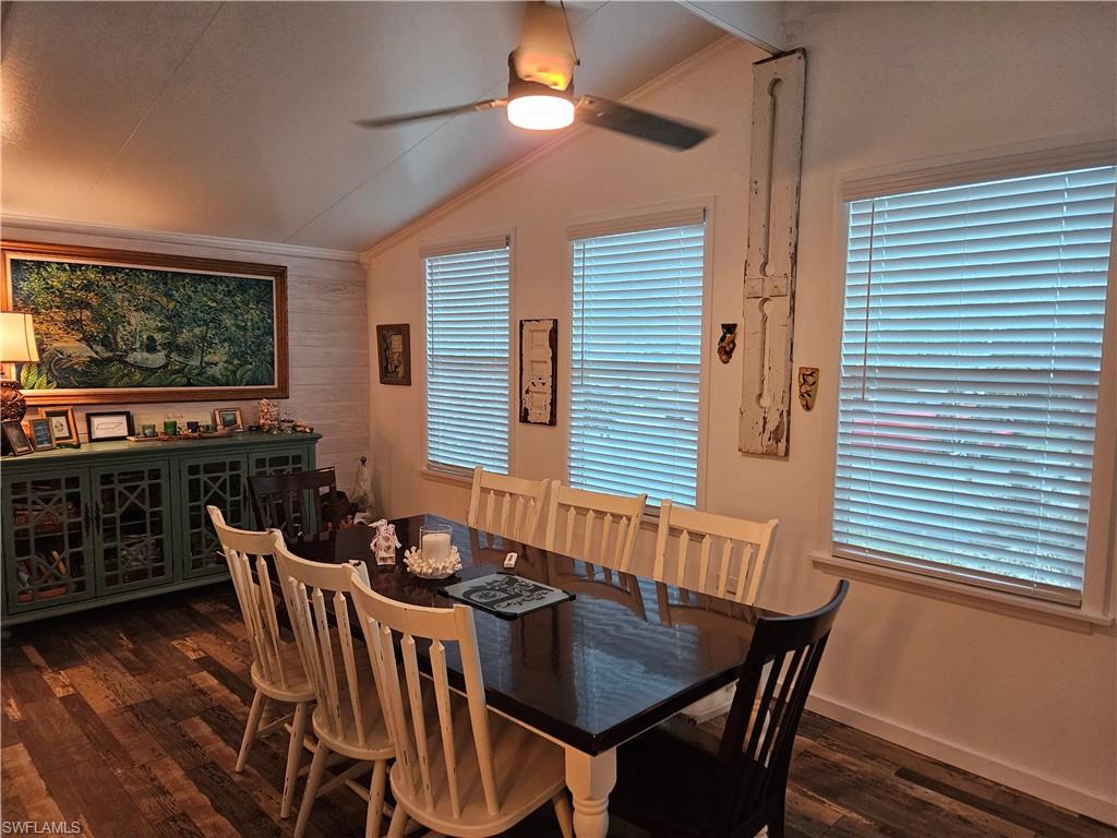 14 Peridot Ave Property Photo 3