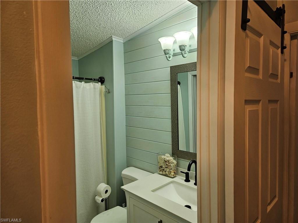 14 Peridot Ave Property Photo 12