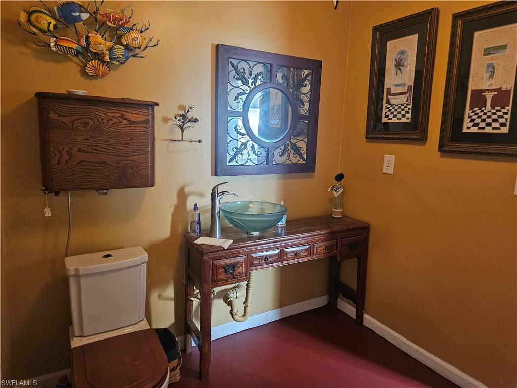 14 Peridot Ave Property Photo 31