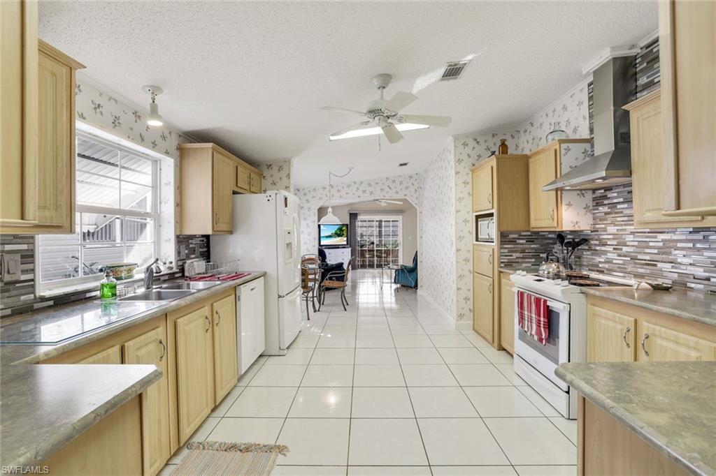 255 Riverwood Rd Property Photo 6