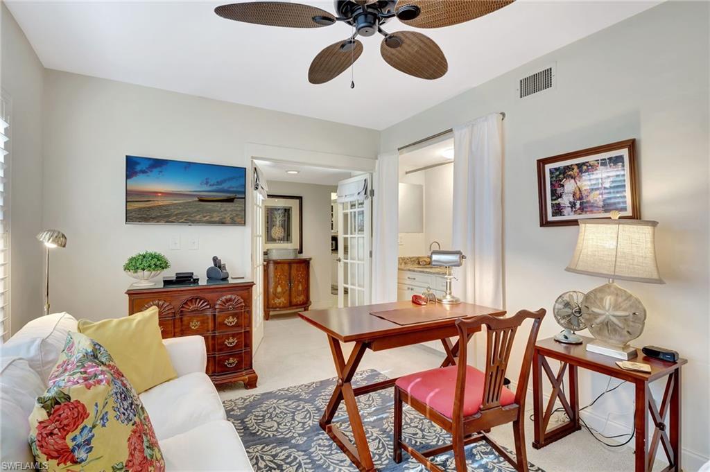 1818 Kings Lake Blvd # 103 Property Photo 4