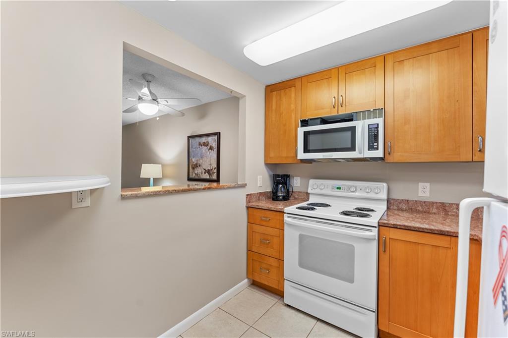 100 Forest Lakes Blvd # 107 Property Photo 6