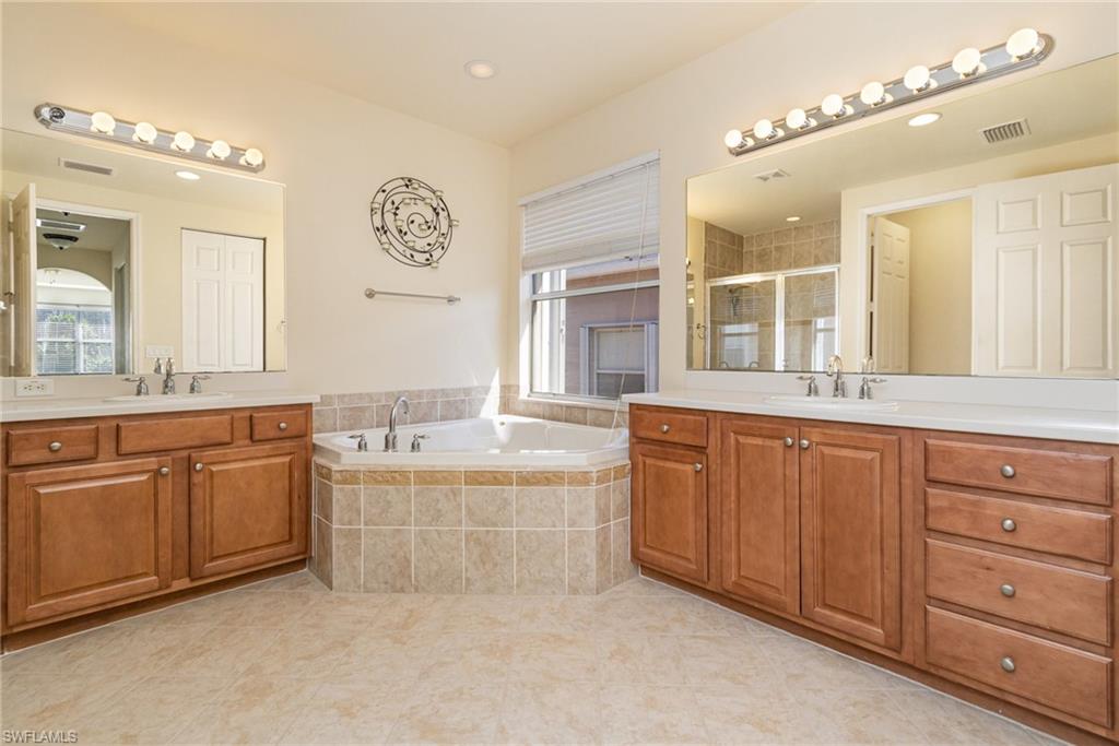 10188 Mimosa Silk Dr Property Photo 21