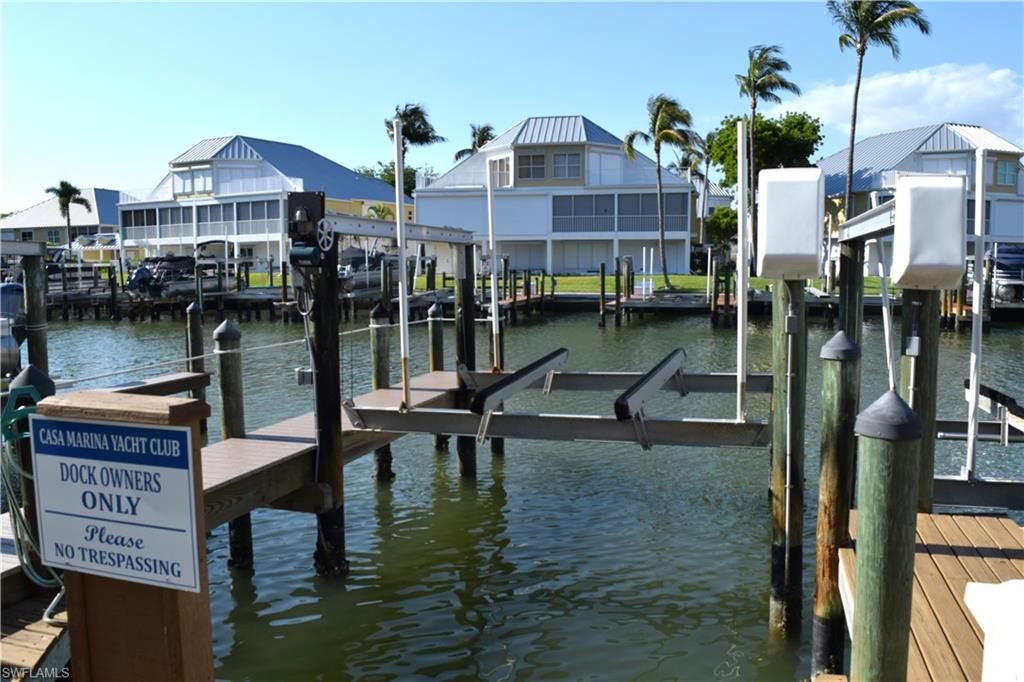 4341 Bay Beach Ln Property Photo 5