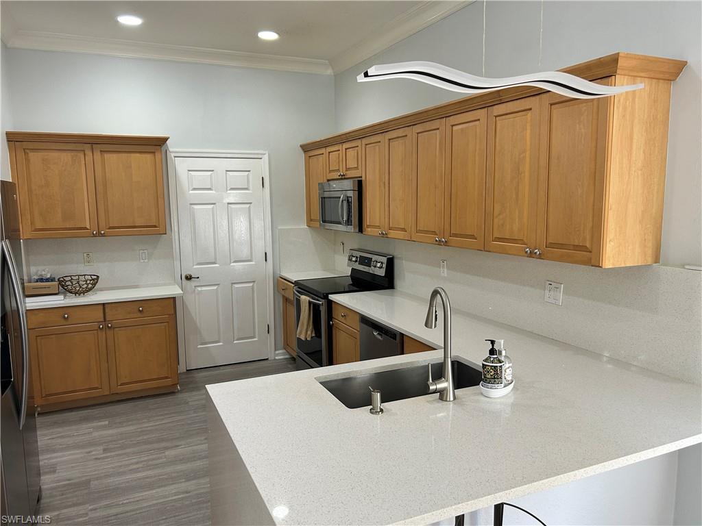 8318 Valiant Dr Property Photo 3
