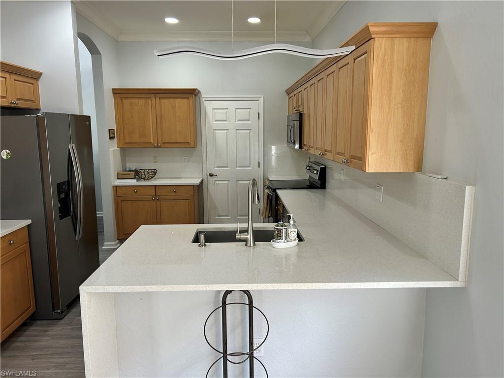8318 Valiant Dr Property Photo 4